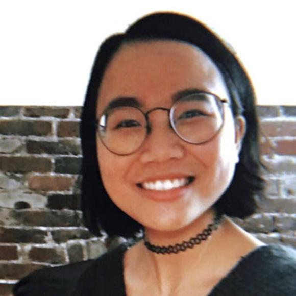 Meet your Posher, Mia - Picture 1 of 1